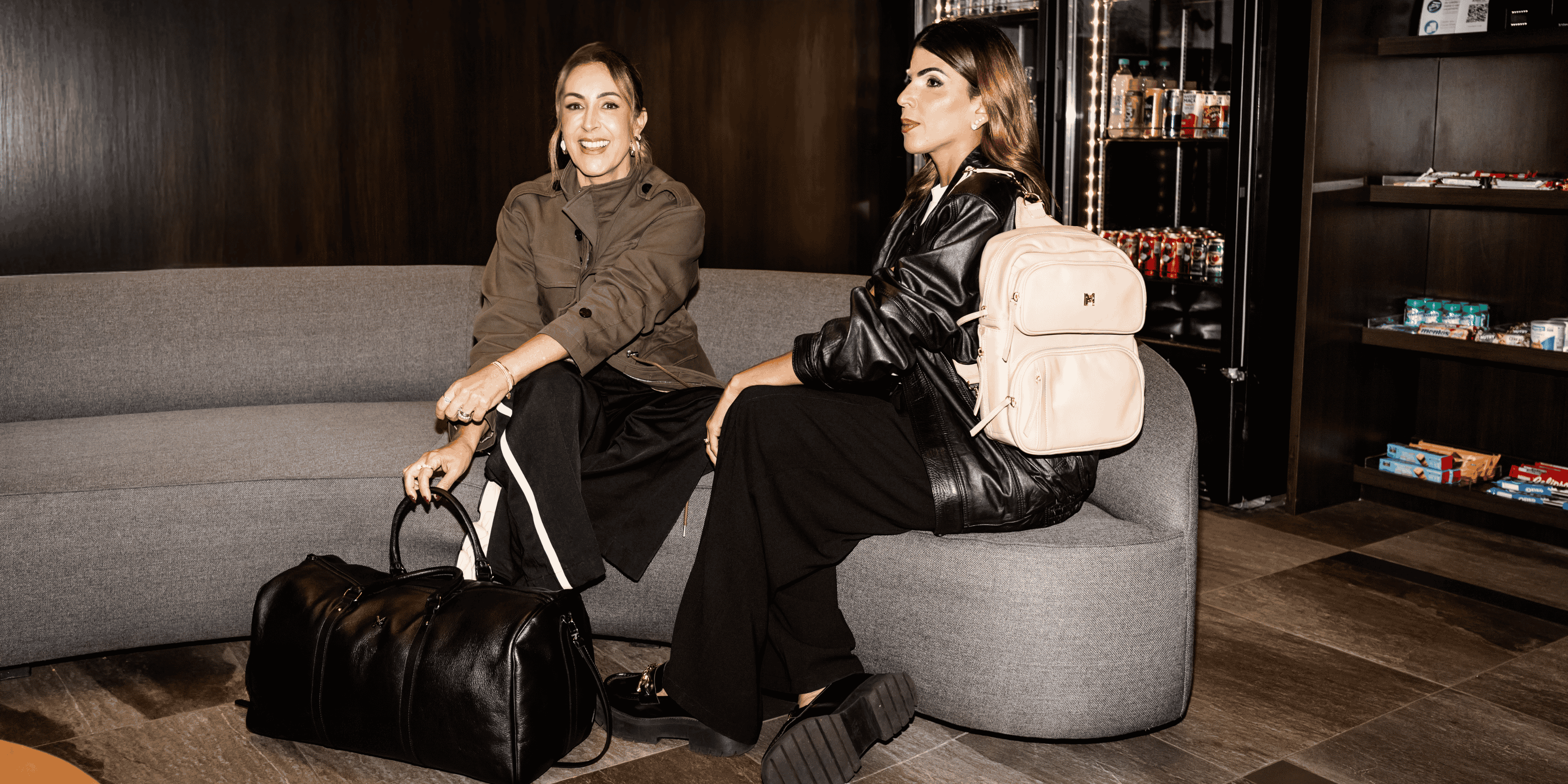 Mala de mão e mochila de couro: como escolher peças elegantes e funcionais para viagem