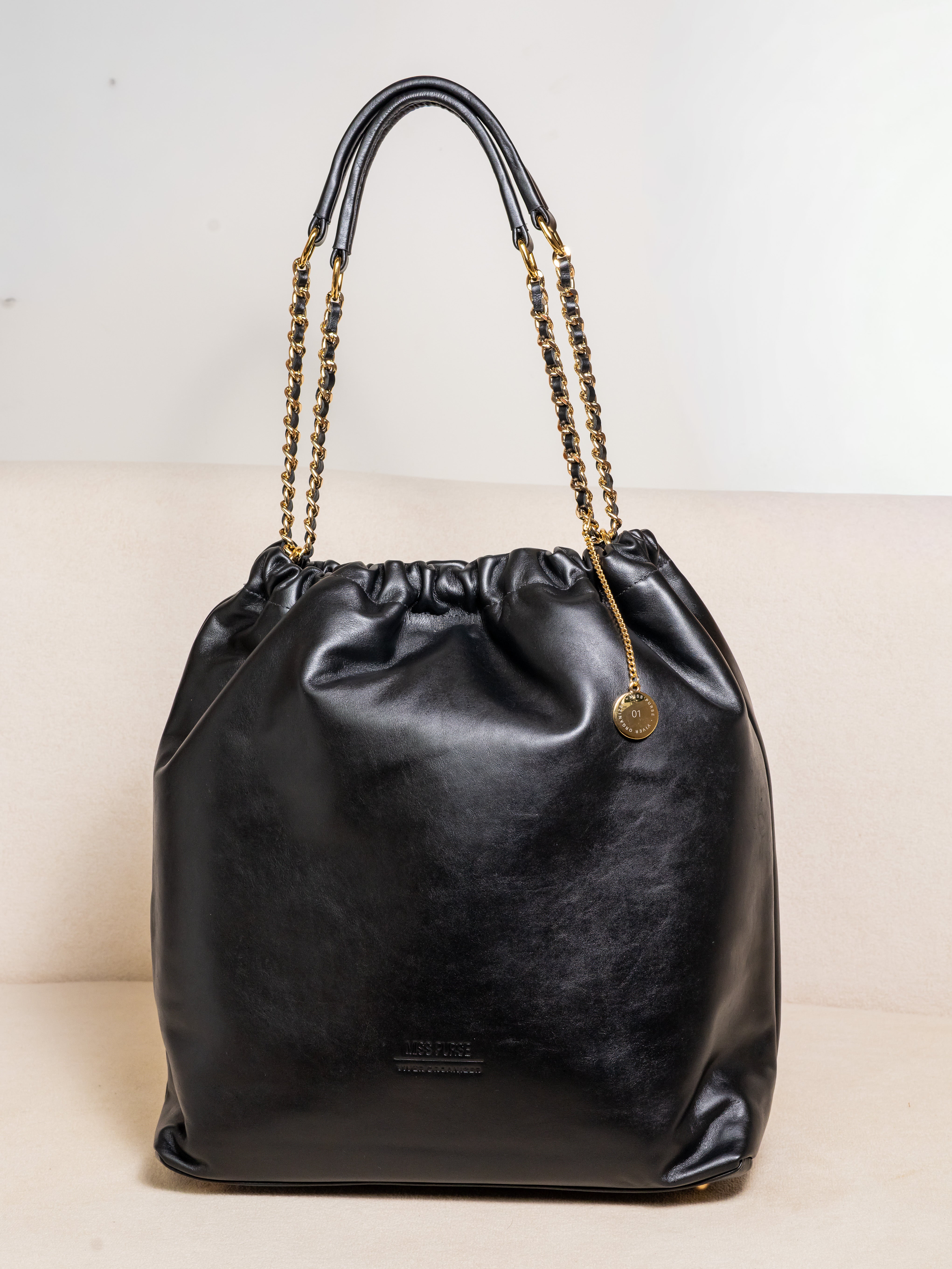 Bolsa Organizer em Couro Legítimo + Necessaire - Preta