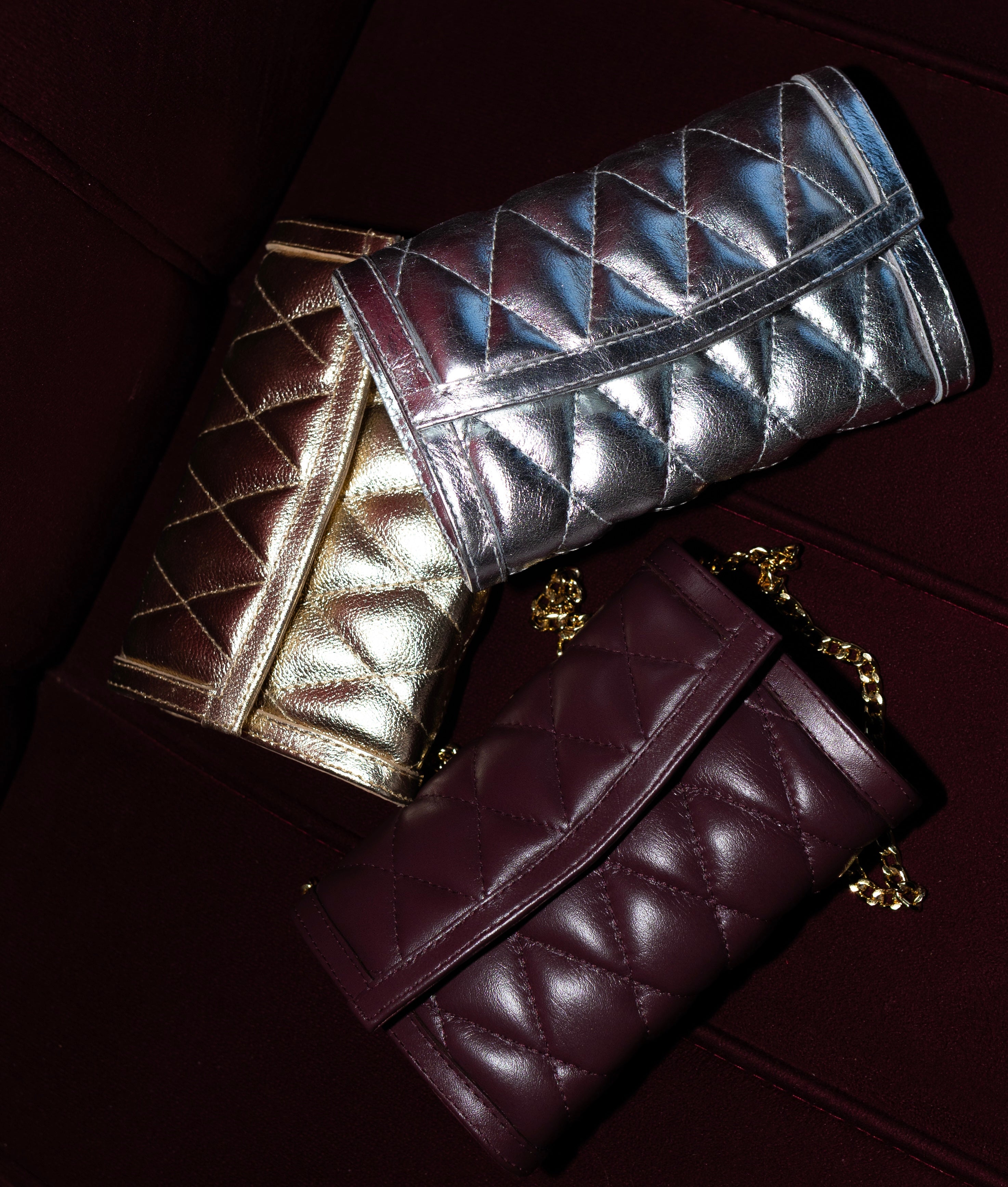 BOLSA COURO LEGÍTIMO TRANSVERSAL E CLUTCH SHINE