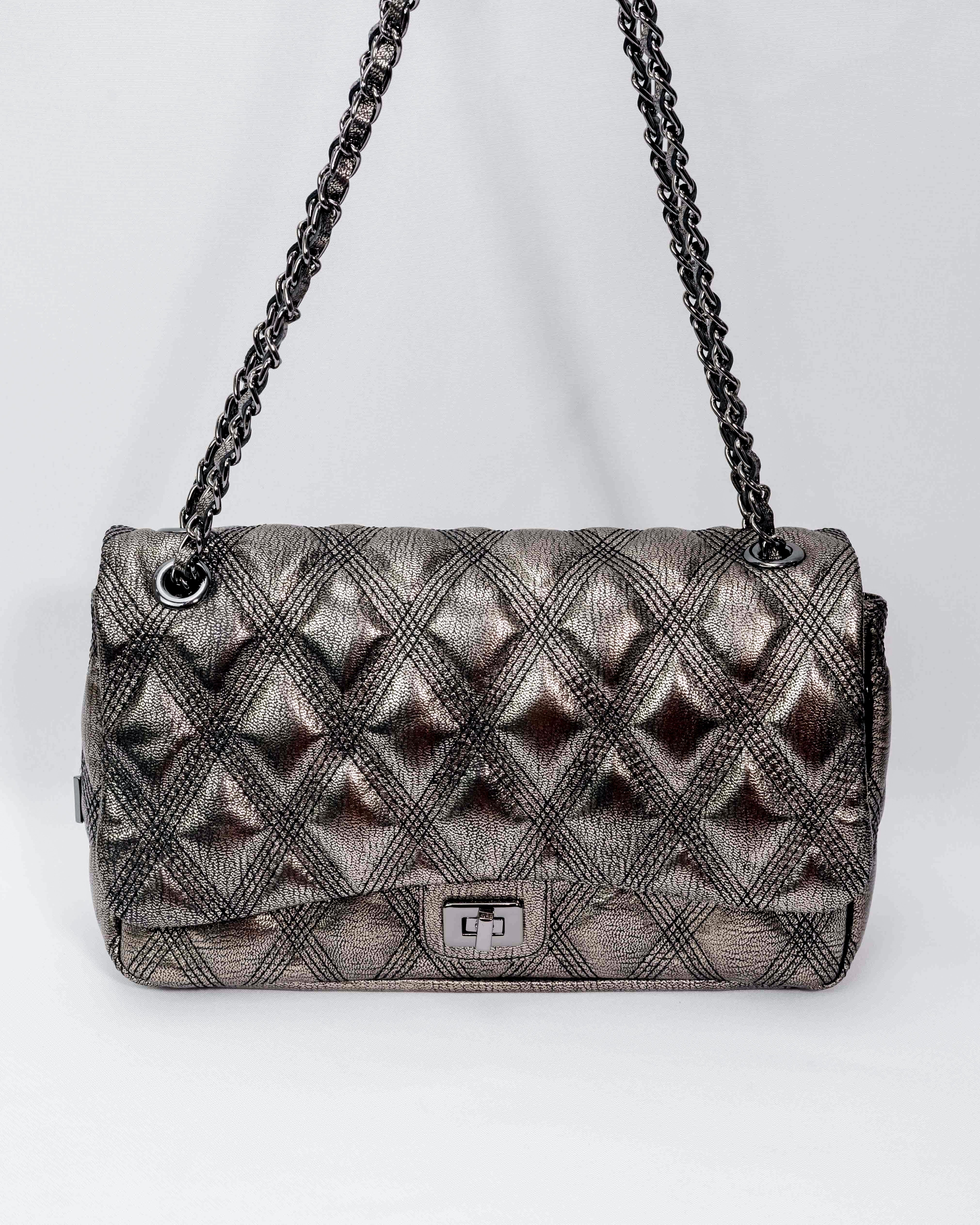 BOLSA BEATRICE MATELASSÊ ÔNIX METALIZADA