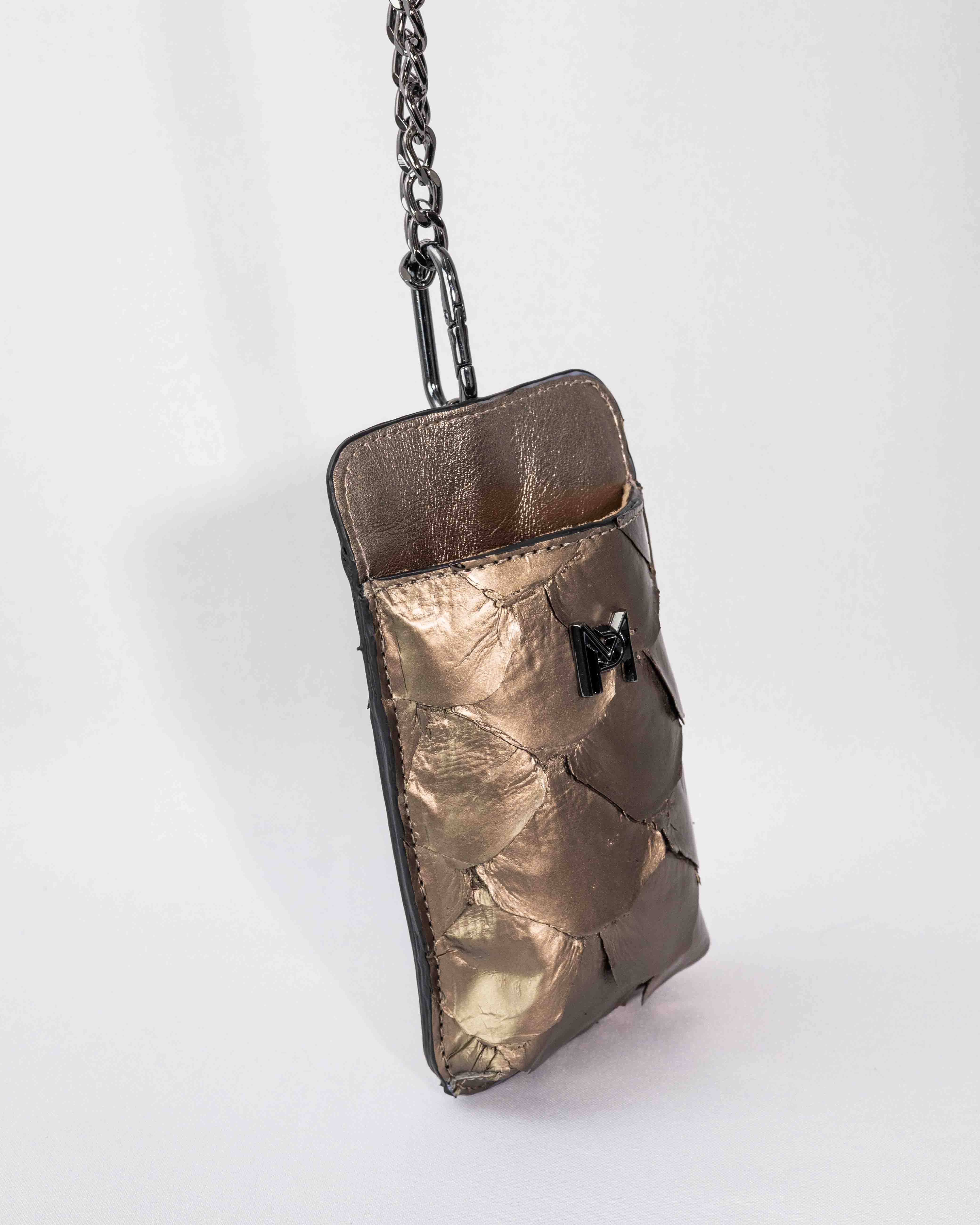 BOLSA PORTA CELULAR DE COURO PIRARUCU SOPHIE MAGNETO