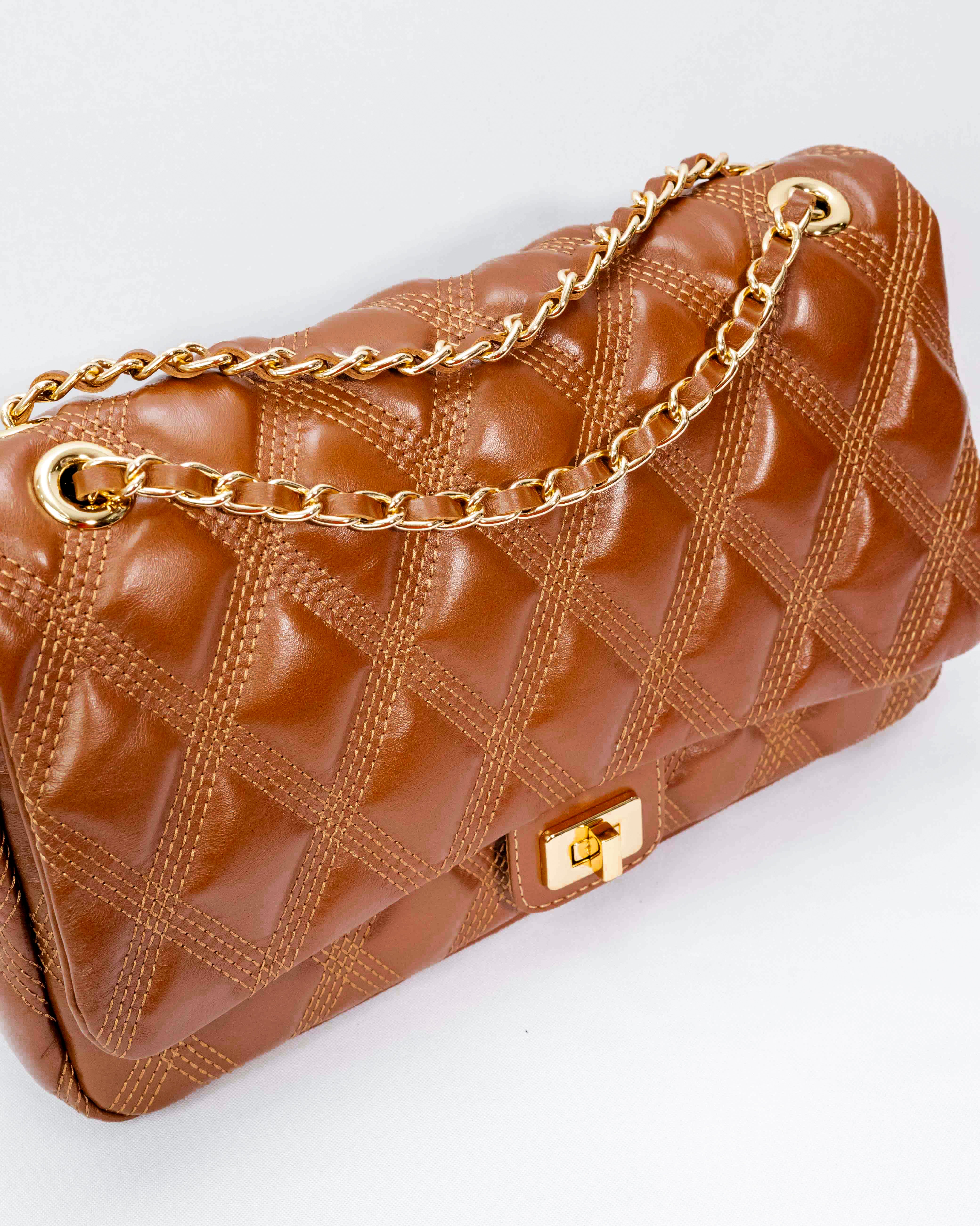 BOLSA BEATRICE MATELASSÊ CARAMELO