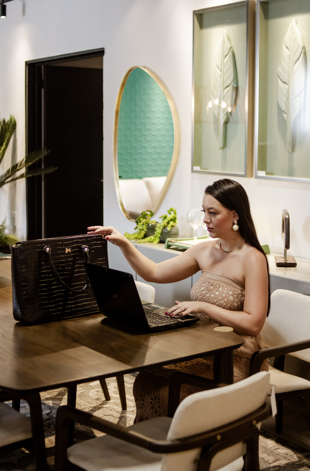 BOLSA PASTA PARA NOTEBOOK DE COURO LEGÍTIMO WORK - CARAMELO