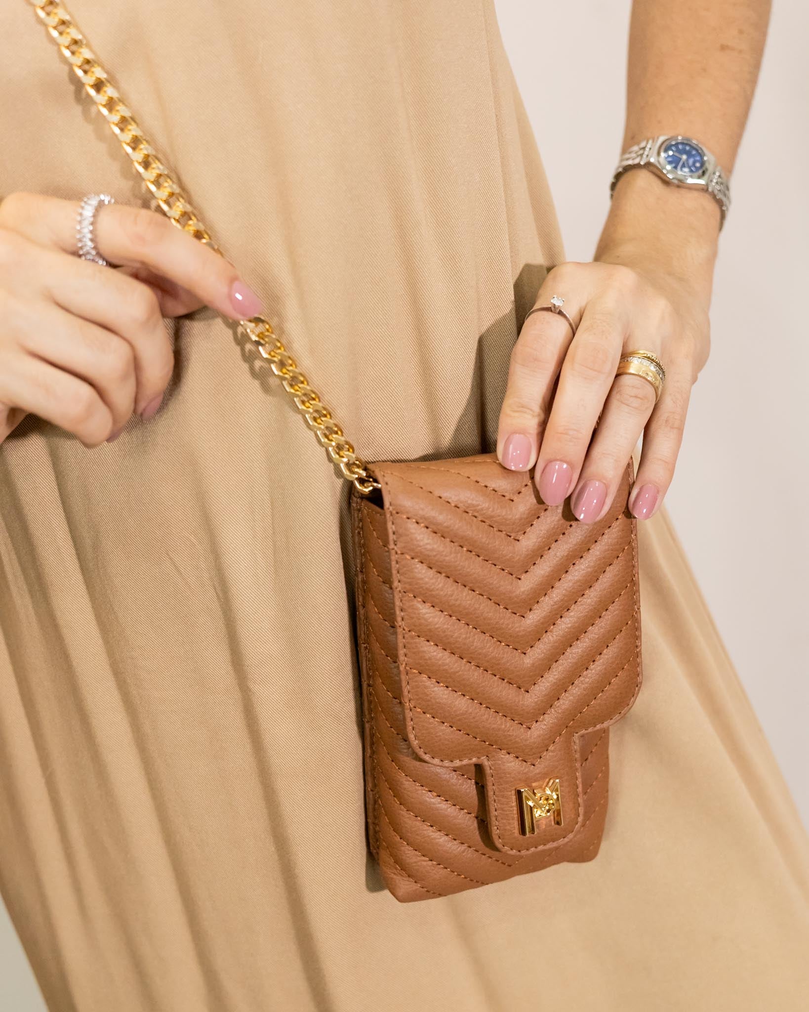 PORTA CELULAR CAMI DE COURO LEGÍTIMO BEGE