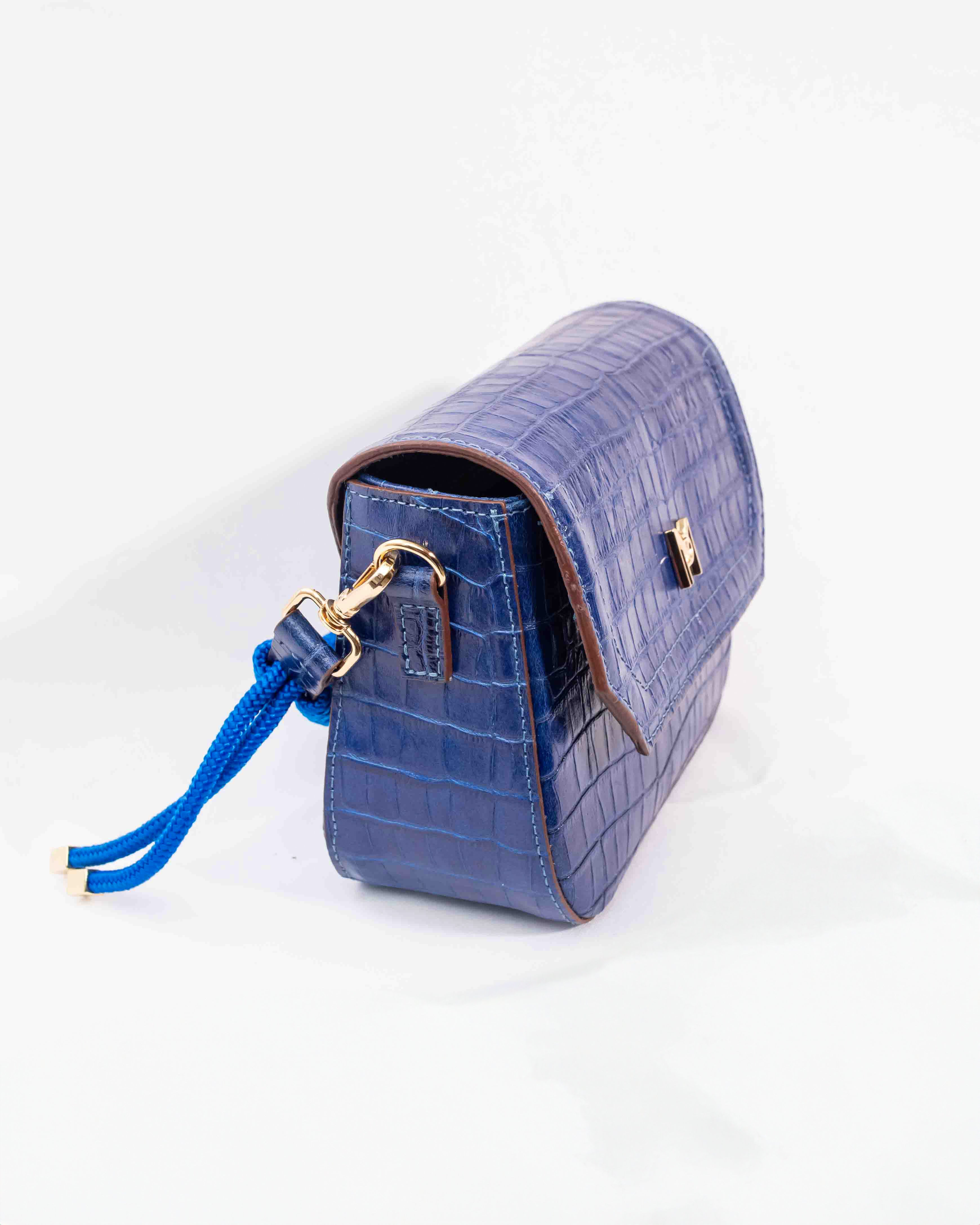 BOLSA GABRIELLE AZUL ROYAL CROCO (EDIÇÃO LIMITADA)