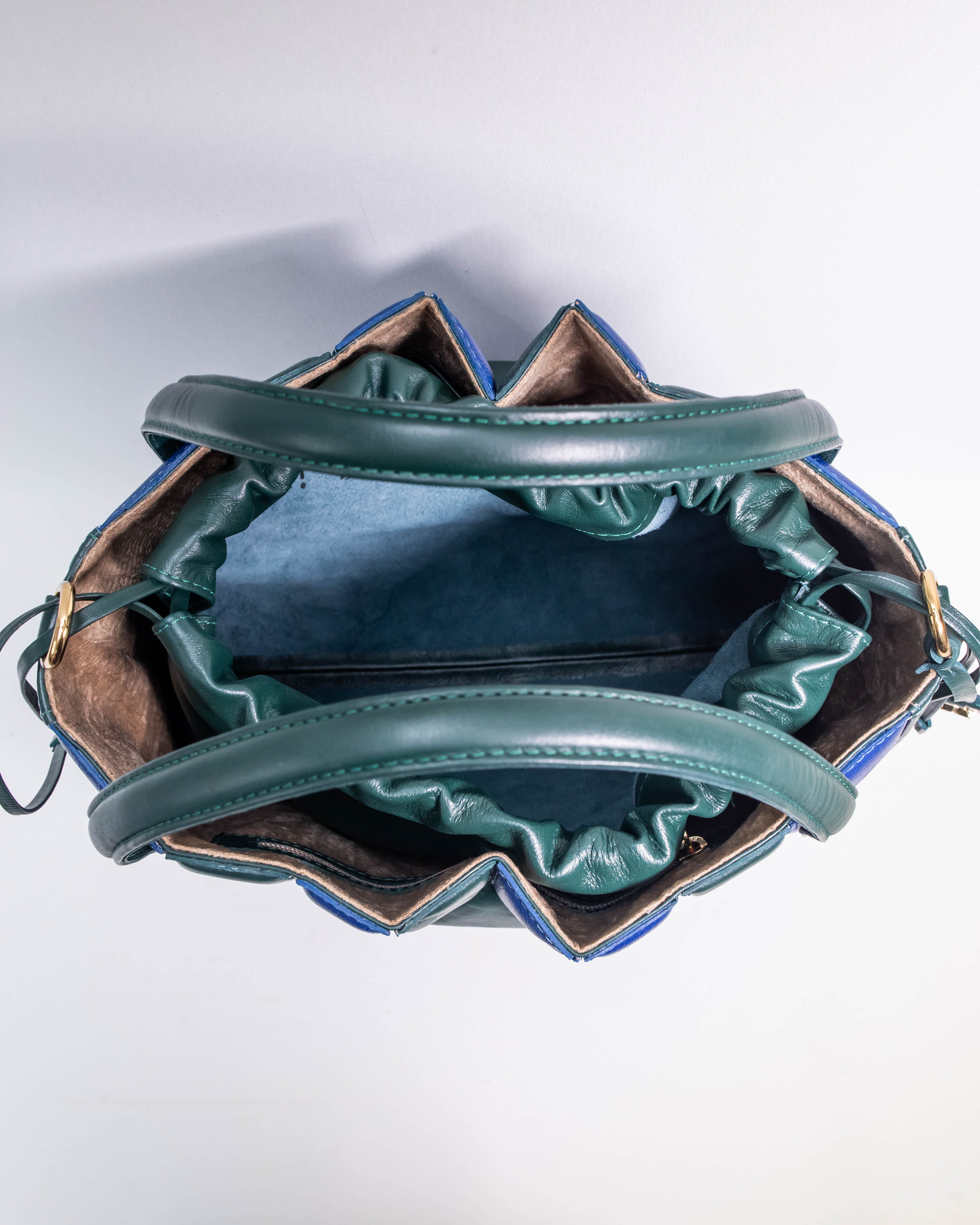 BOLSA CECÍLIA GRANDE AZUL BIC E VERDE