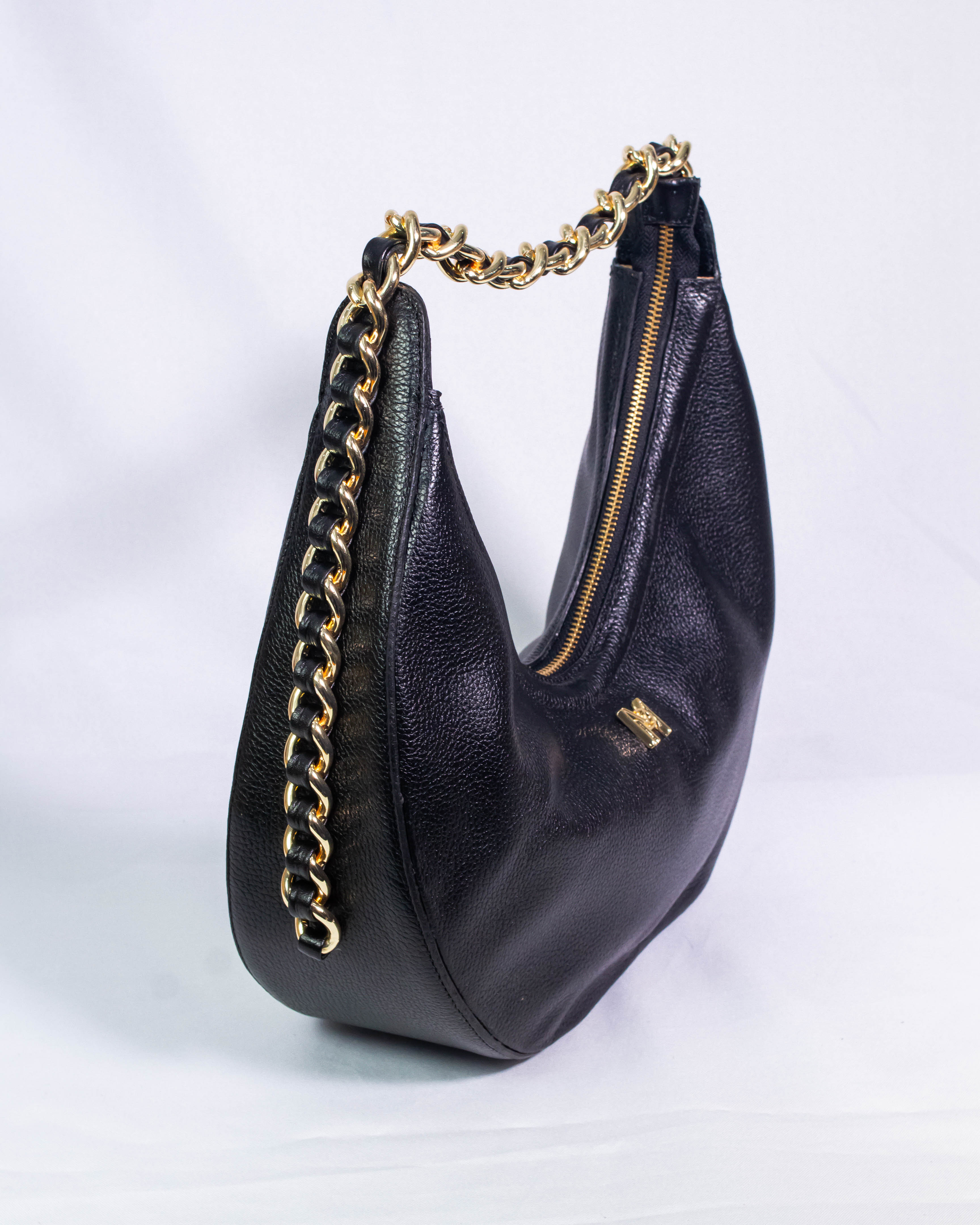 BOLSA ANA MEIA LUA PRETA / COLLAB ANINHA GOMES