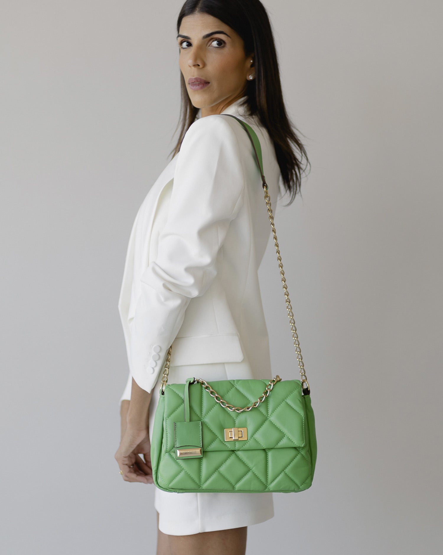 BOLSA PUFFY MATELASSÊ MARI VERDE