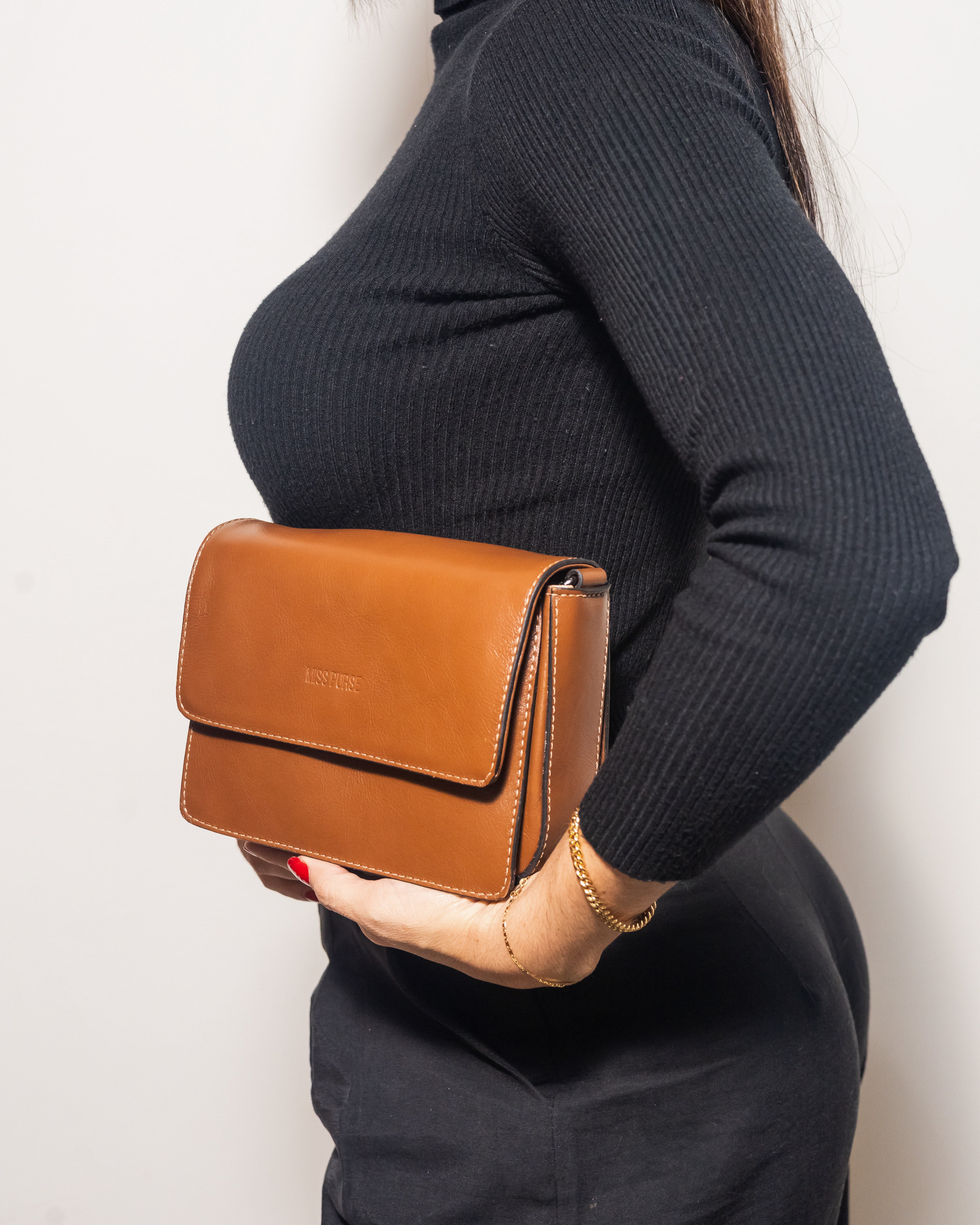 Bolsa transversal Couro Legítimo Lívia - Caramelo