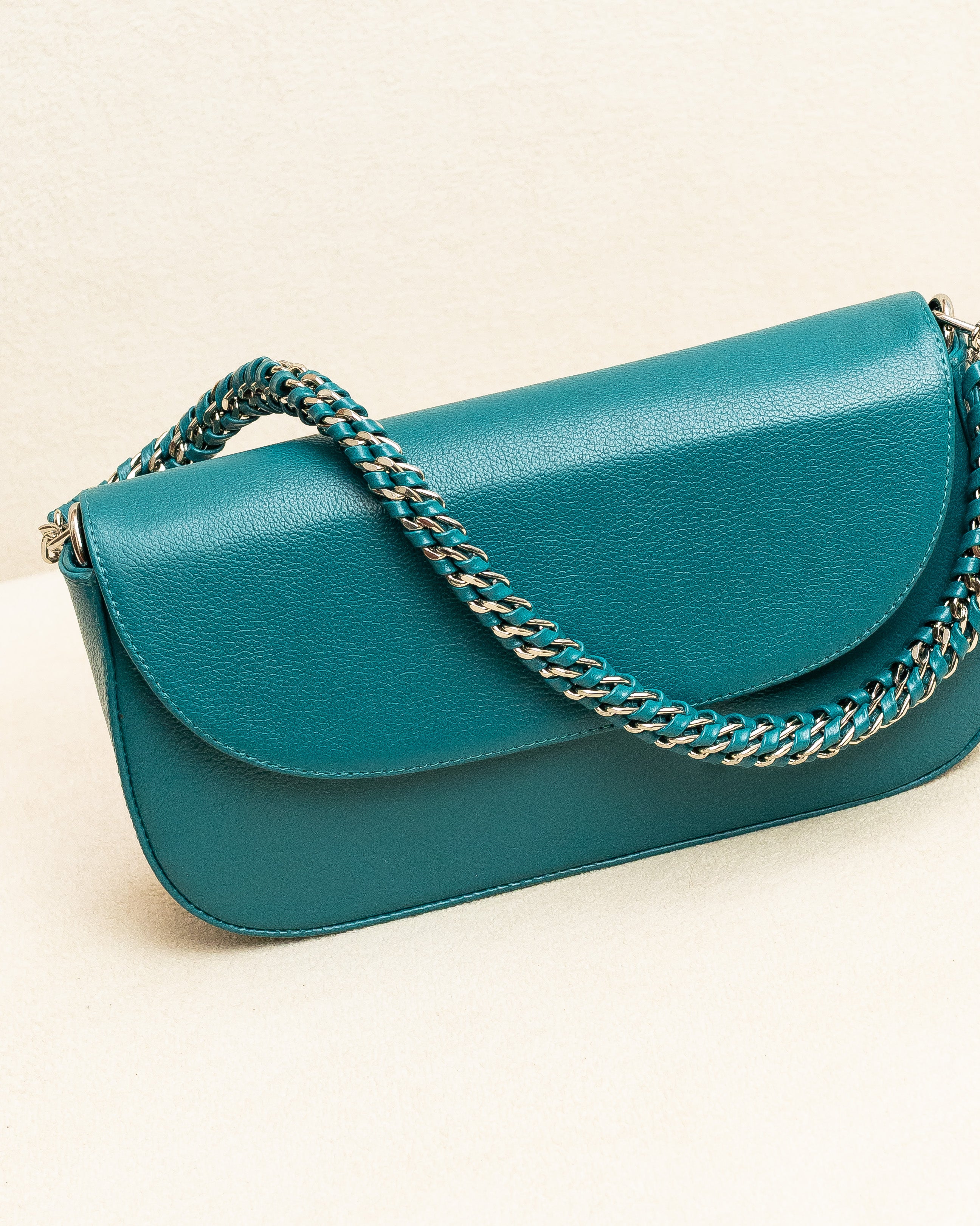 Bolsa tiracolo de Couro Legítimo Azul Petróleo - Alba Ferragem prata (Acompanha Presente)