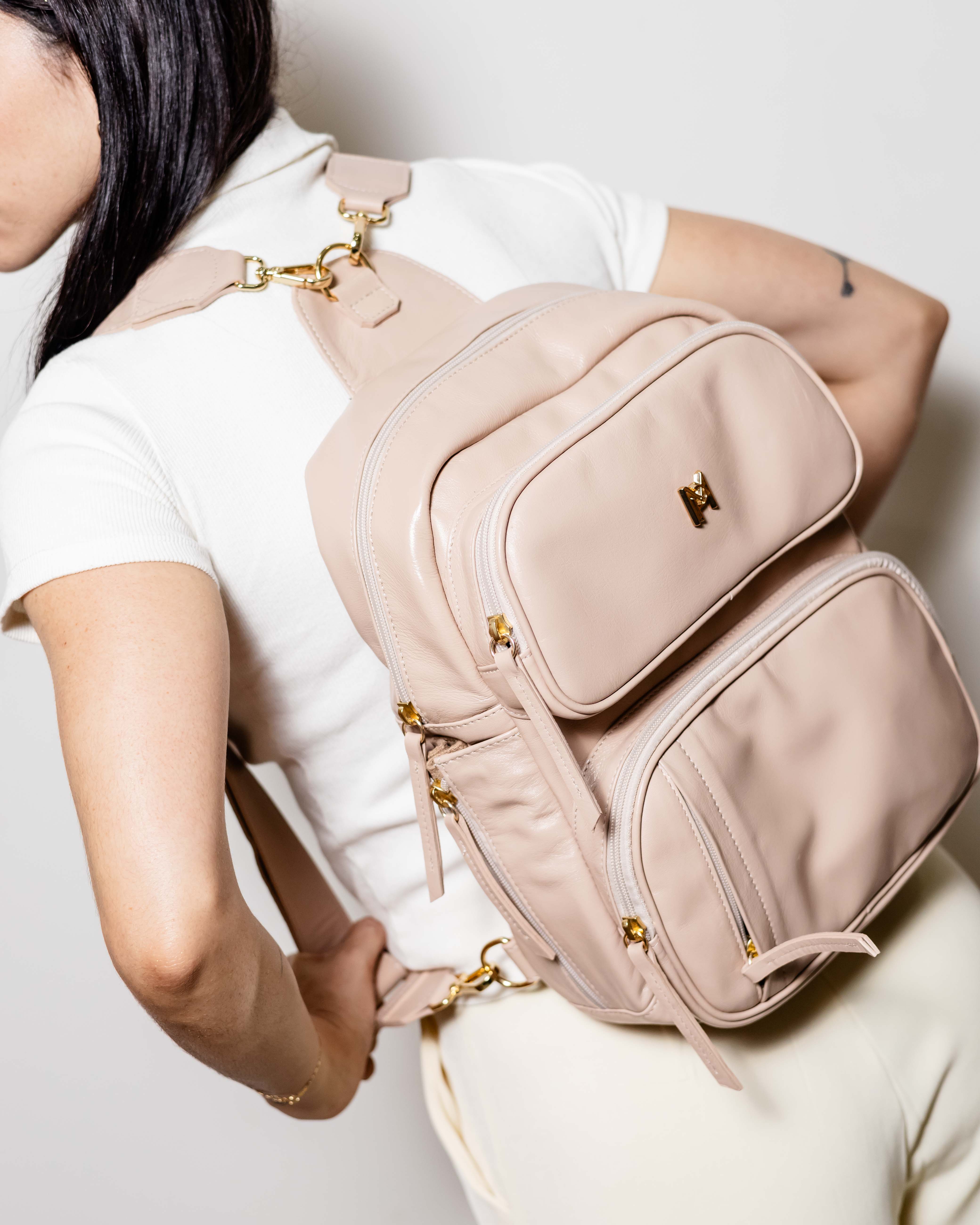 Mochila Alice de Couro Legítimo - Nude