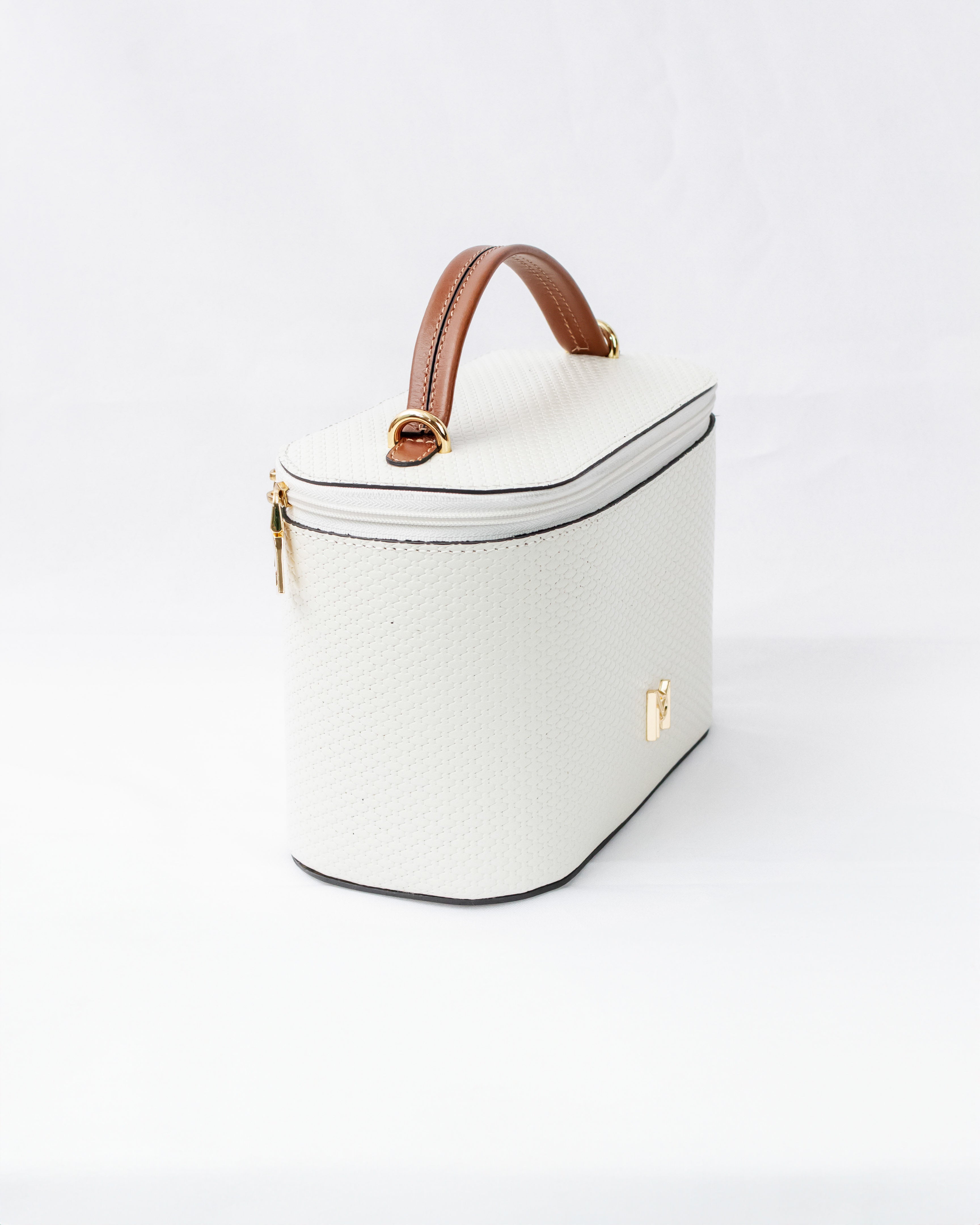 NECESSAIRE E BOLSA LUA EM COURO LEGÍTIMO OFF WHITE